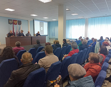 В Администрации Пролетарского района прошла встреча с председателями домовых комитетов и товариществ собственников жилья